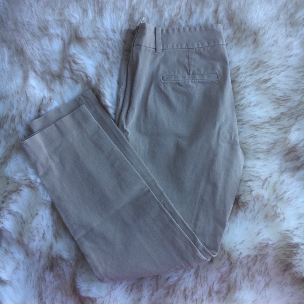 Aritzia T Babaton Elliot cropped pants - size 4